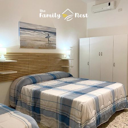 The Family Nest - Casa Eva Lägenhet Manfredonia Exteriör bild